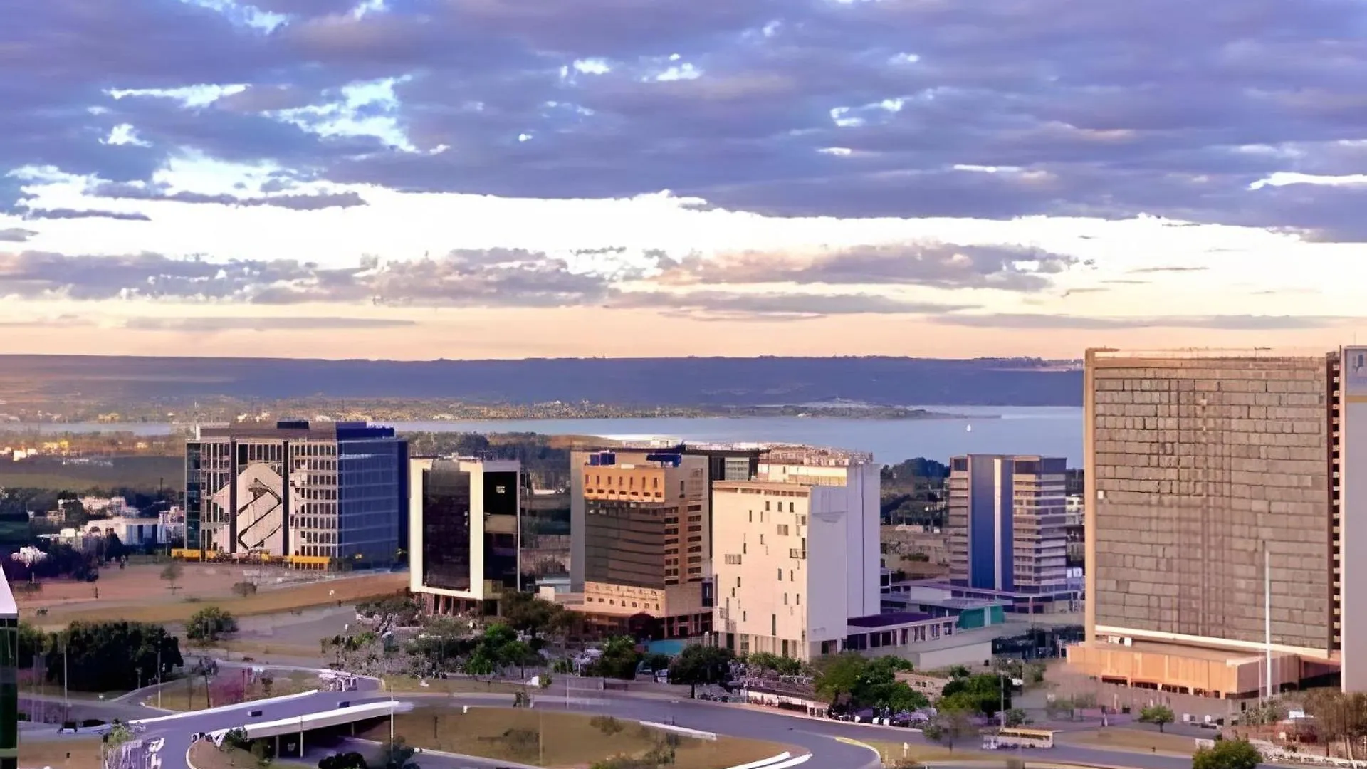 Saint Moritz No Coracao De Brasilia Apartment