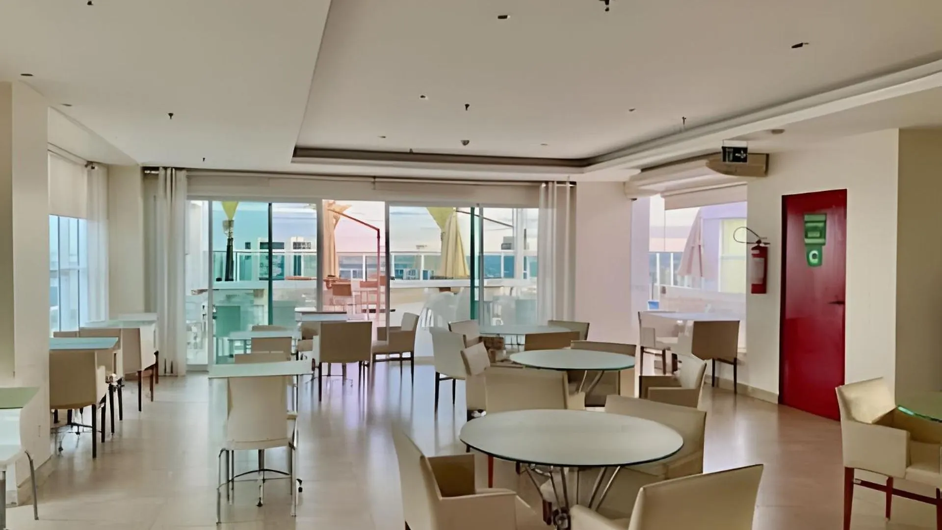 Saint Moritz No Coracao De Brasilia Apartment 0*,